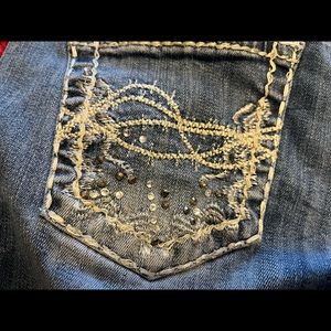 Cowgirl tuff jeans